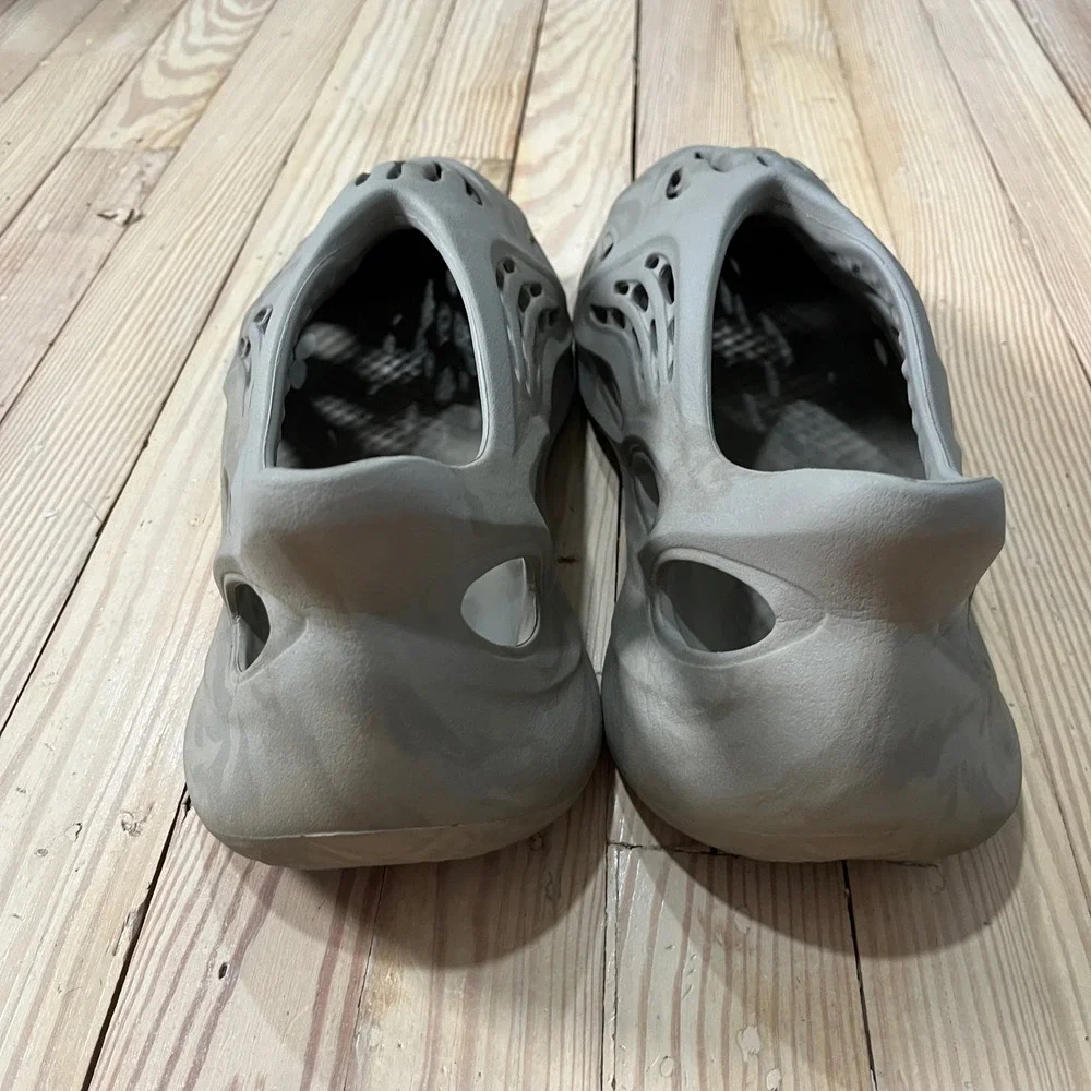 Adidas Yeezy Foam Runner Stone Sage Mens Size 14 Grey Marbled Slip On GX4472